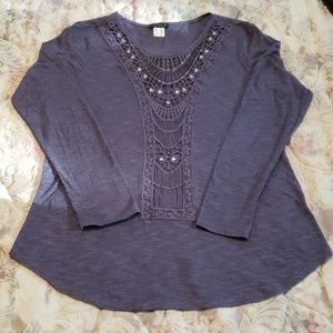 Comfortable long sleeve top